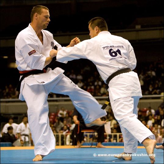 Johnson (New Zealand)<br>vs Kidachi (Japan)