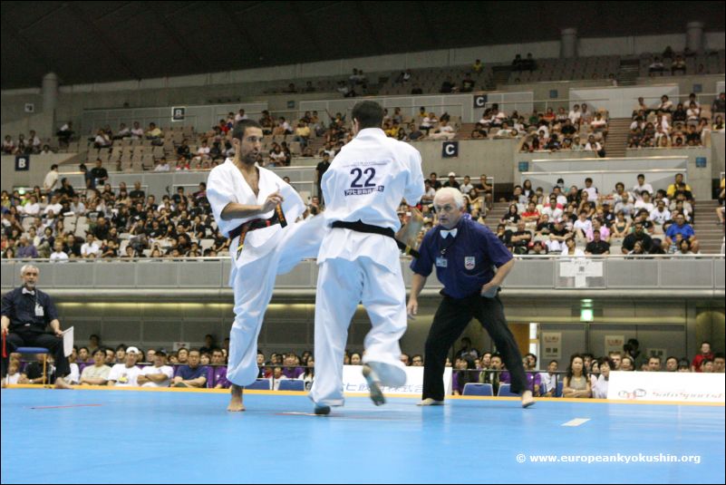 Pablo Estensoro<br>vs Lucian Gogonel