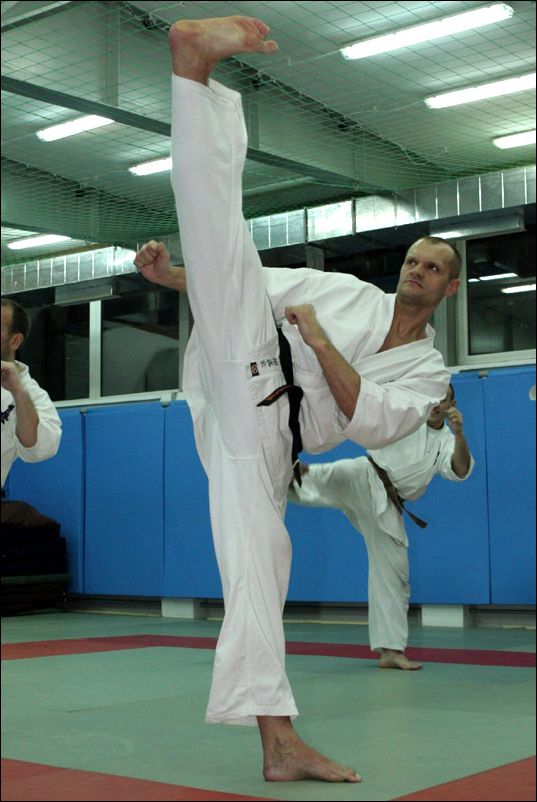 Jacek Synoradzki<br>Yoko-keage