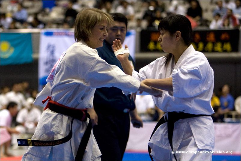 Ewa Pawlikowska<br>chudan-tsuki