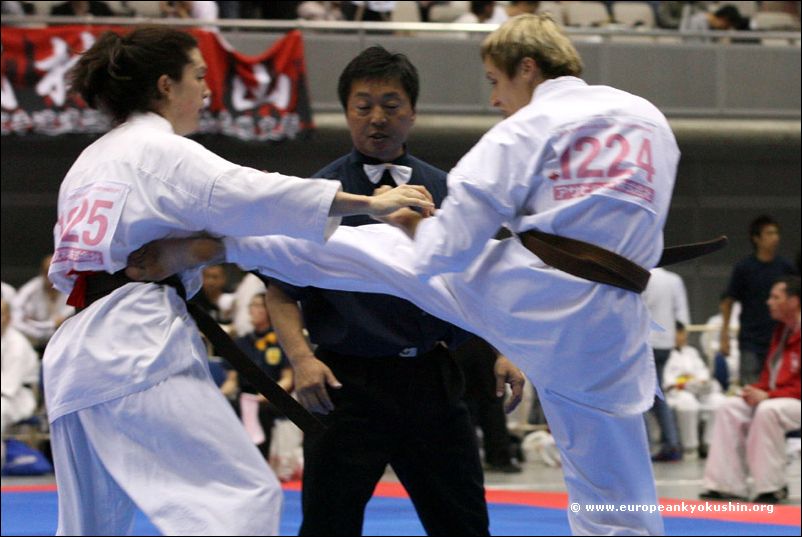 Dobroslawa Soltysik<br>chudan-mawashi-geri