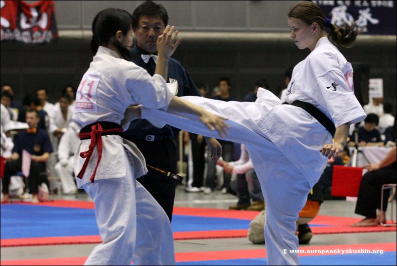 Kobayashi (Japan) vs<br>Vorobiova (Russia)