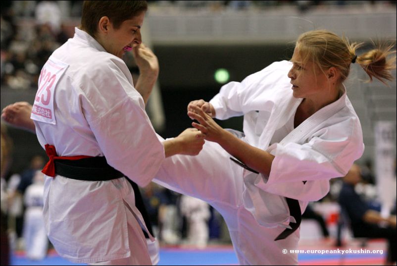 Ubaysi (France) vs<br>Smit (South Africa)