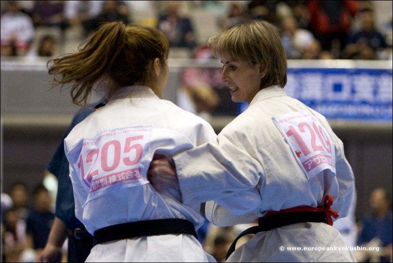 Ewa Pawlikowska<br>kake-tsuki