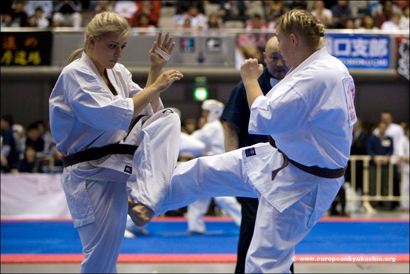 Anna Kaczynska<br>gedan-mawashi-geri
