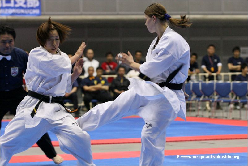 Elena Vorobiova<br>gedan-mawashi-geri