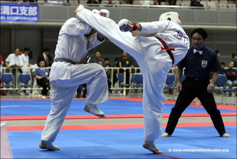 jodan-mawashi-geri