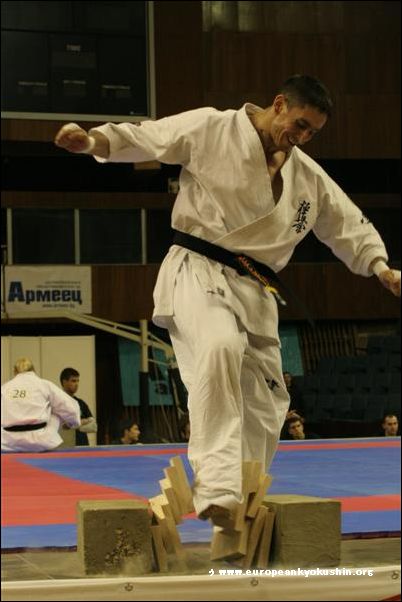 Lucian Gogonel<br>Romania